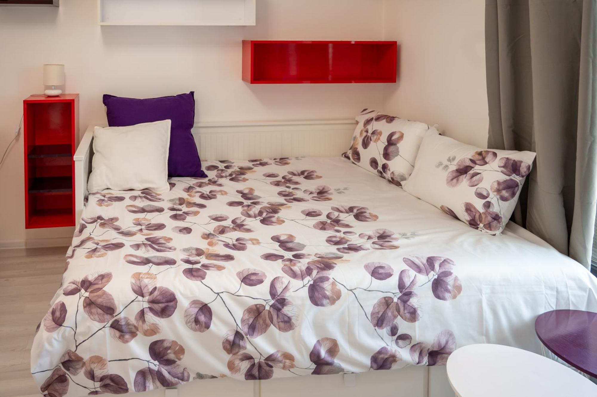 דירות סופיה Colorful Studio With Balcony - Free Parking מראה חיצוני תמונה